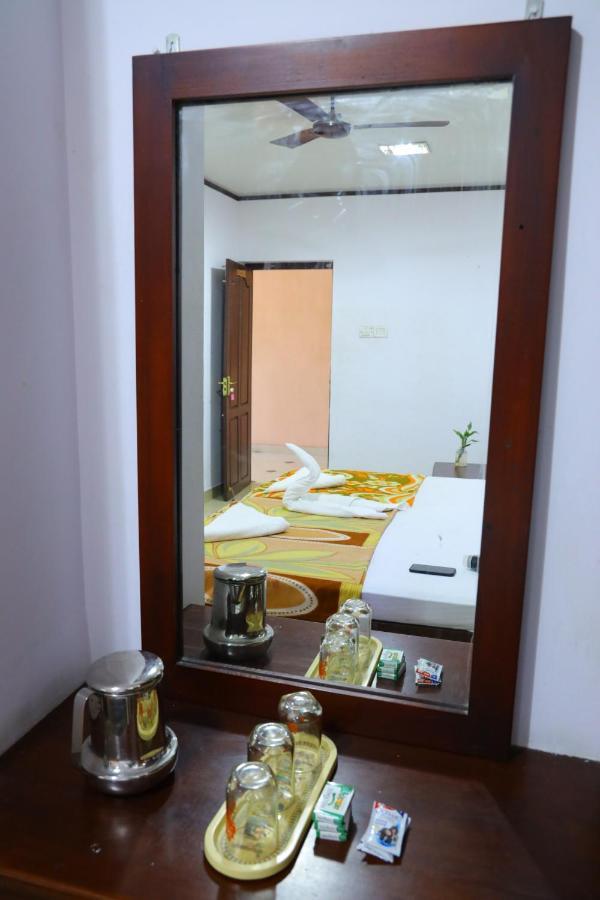 Ramanilayam Tourist Home Ambalapulai 외부 사진